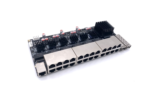MSQ9224 2.5G Ethernet Switch 24x 2.5GT + 2x SFP+ Switch Αποδοτικότητα κόστους 2.5G L3 Διαχείριση Switch