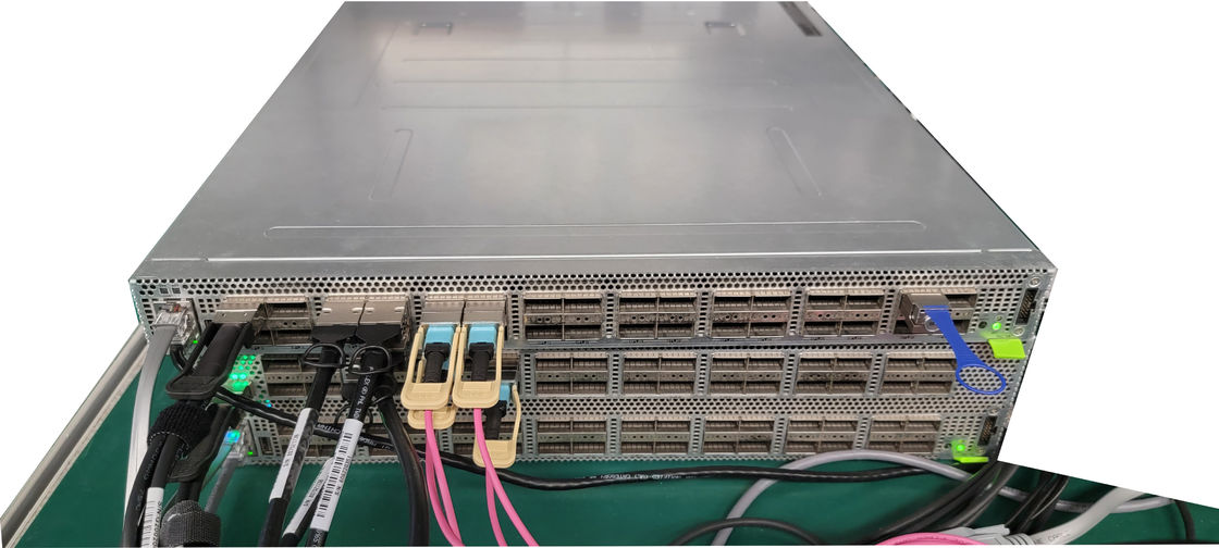 Γυμνός προγραμματίσημος Ethernet διακόπτης 12,8 διακόπτης mbf-P4065X μετάλλων P4 σπονδυλικών στηλών Tbps